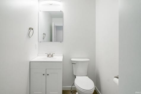 416 S Washington Street Pierceton IN 46562