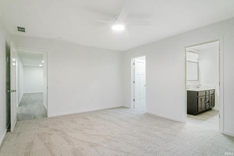 416 S Washington Street Pierceton IN 46562