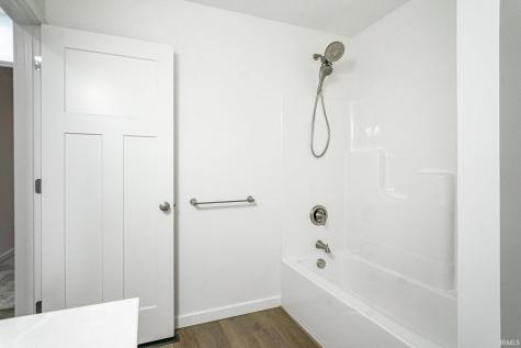 416 S Washington Street Pierceton IN 46562