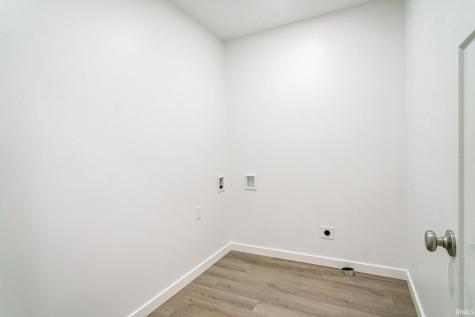 416 S Washington Street Pierceton IN 46562