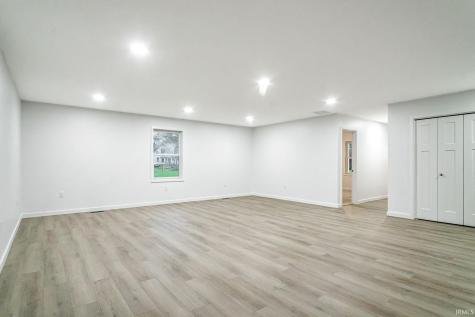416 S Washington Street Pierceton IN 46562