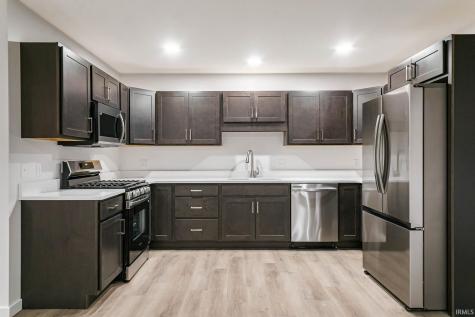 416 S Washington Street Pierceton IN 46562