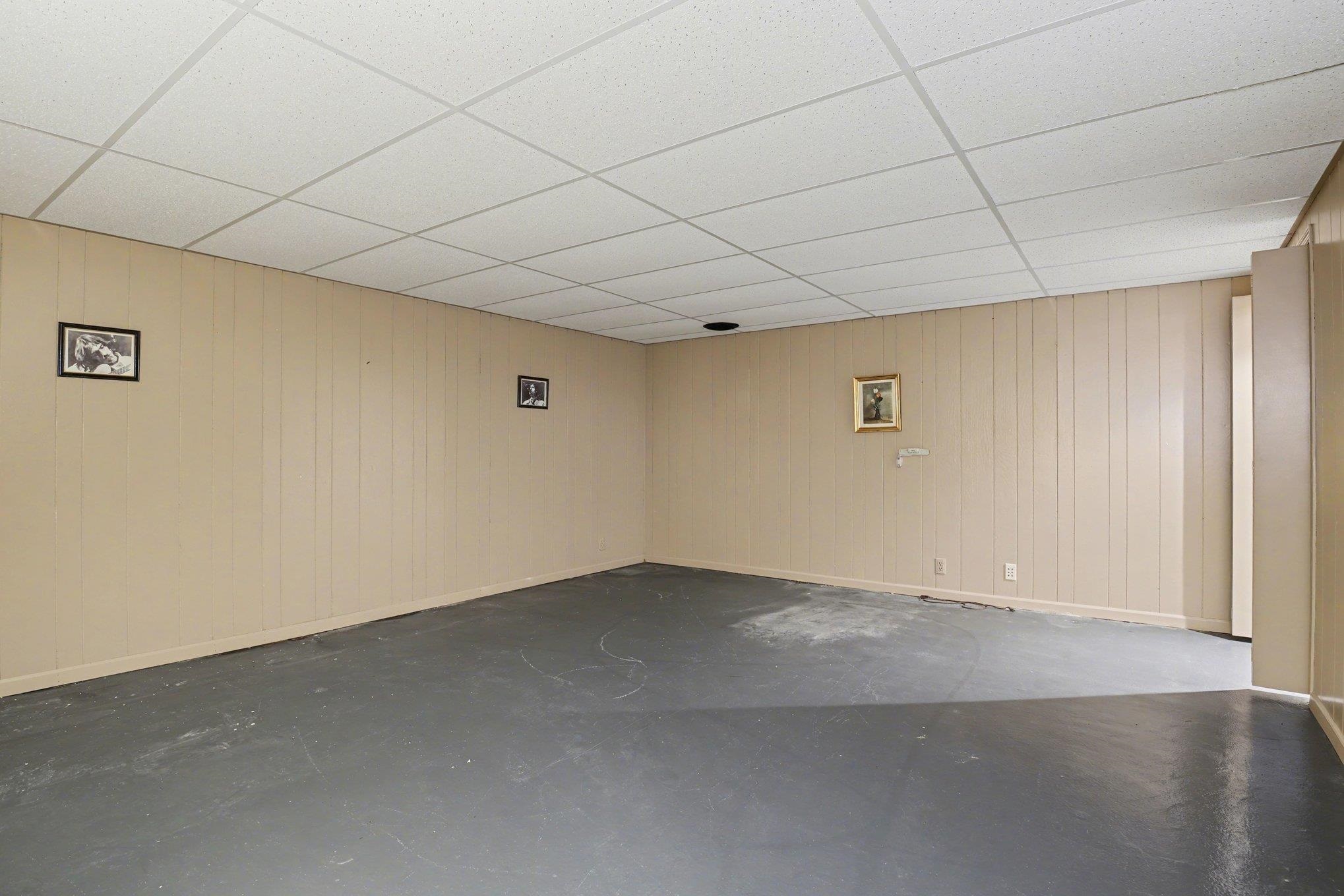 1704 Brookwood Drive Elkhart IN 46514