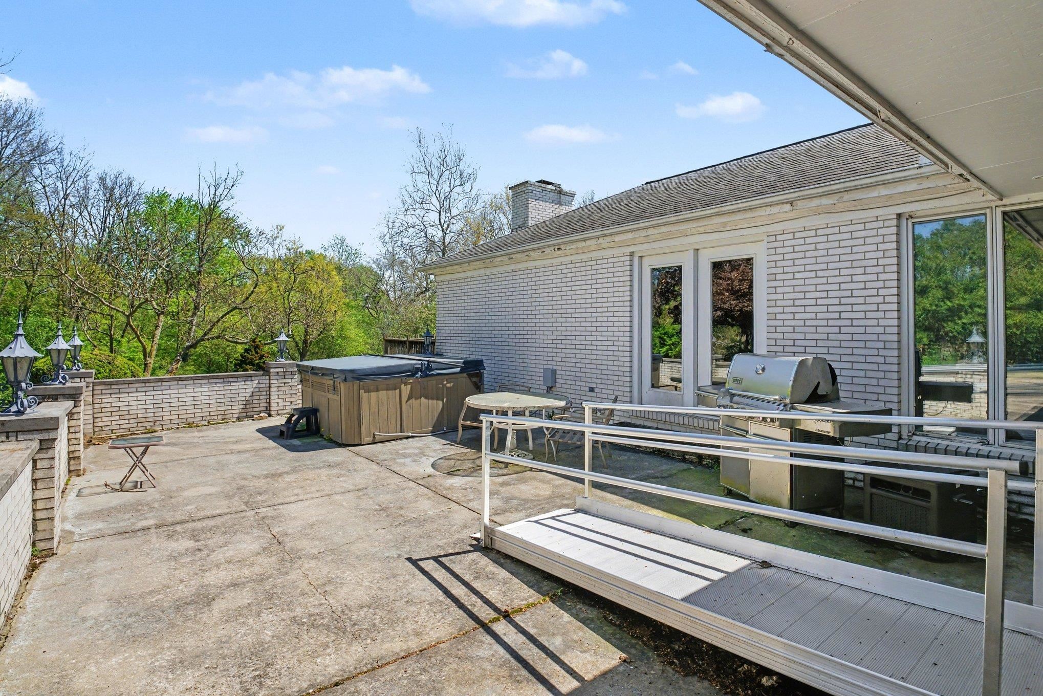 1704 Brookwood Drive Elkhart IN 46514