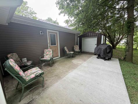 304 E Race Street Odon IN 47562