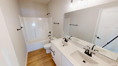 206 Royalwood Drive Monticello IN 47960