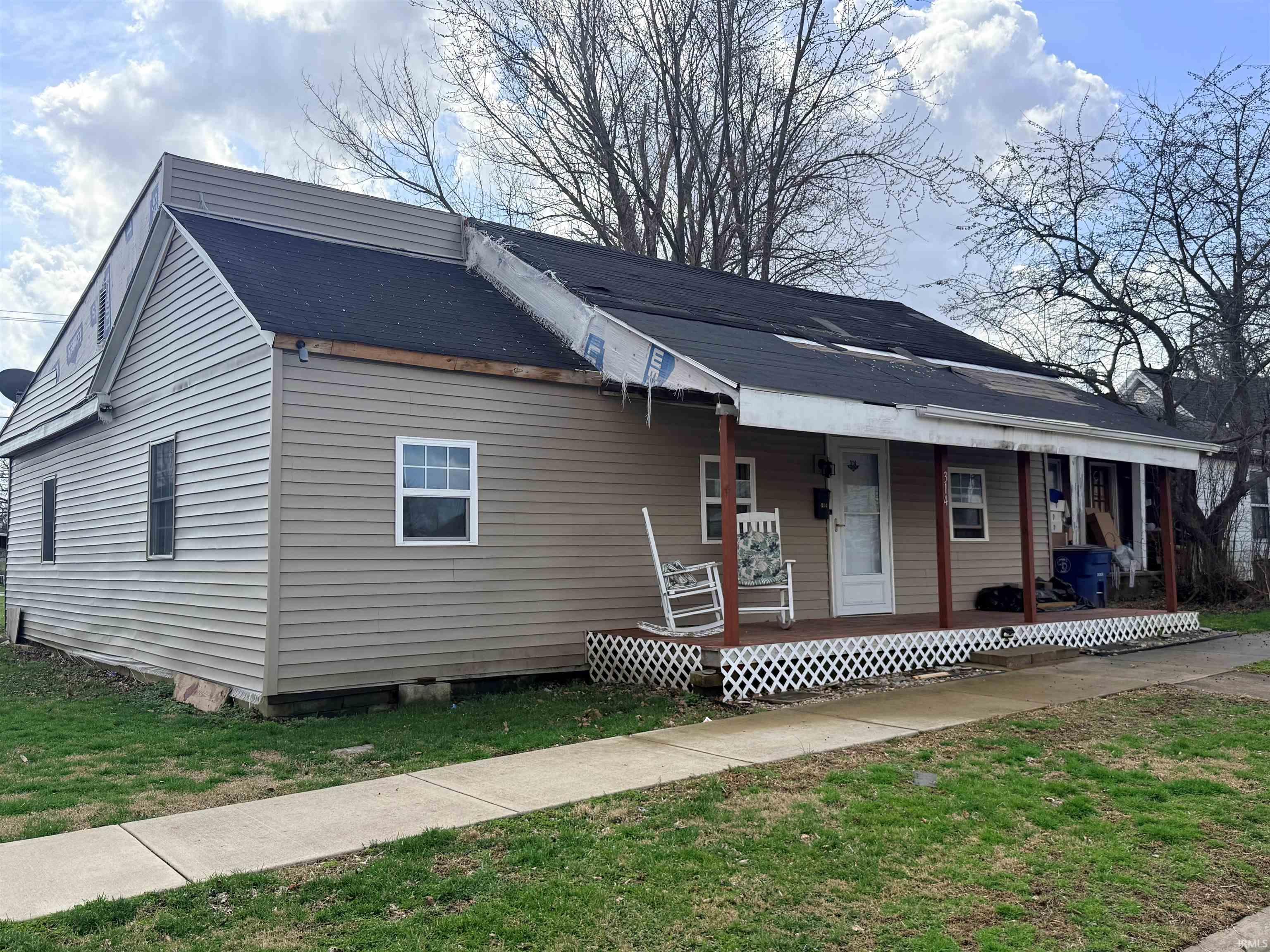 314 W Warren Street Mitchell IN 47446