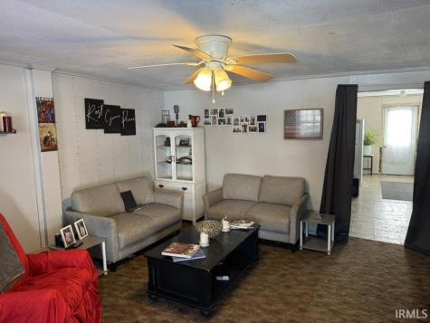314 W Warren Street Mitchell IN 47446