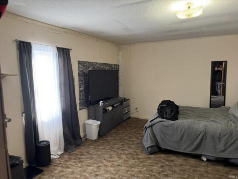 314 W Warren Street Mitchell IN 47446