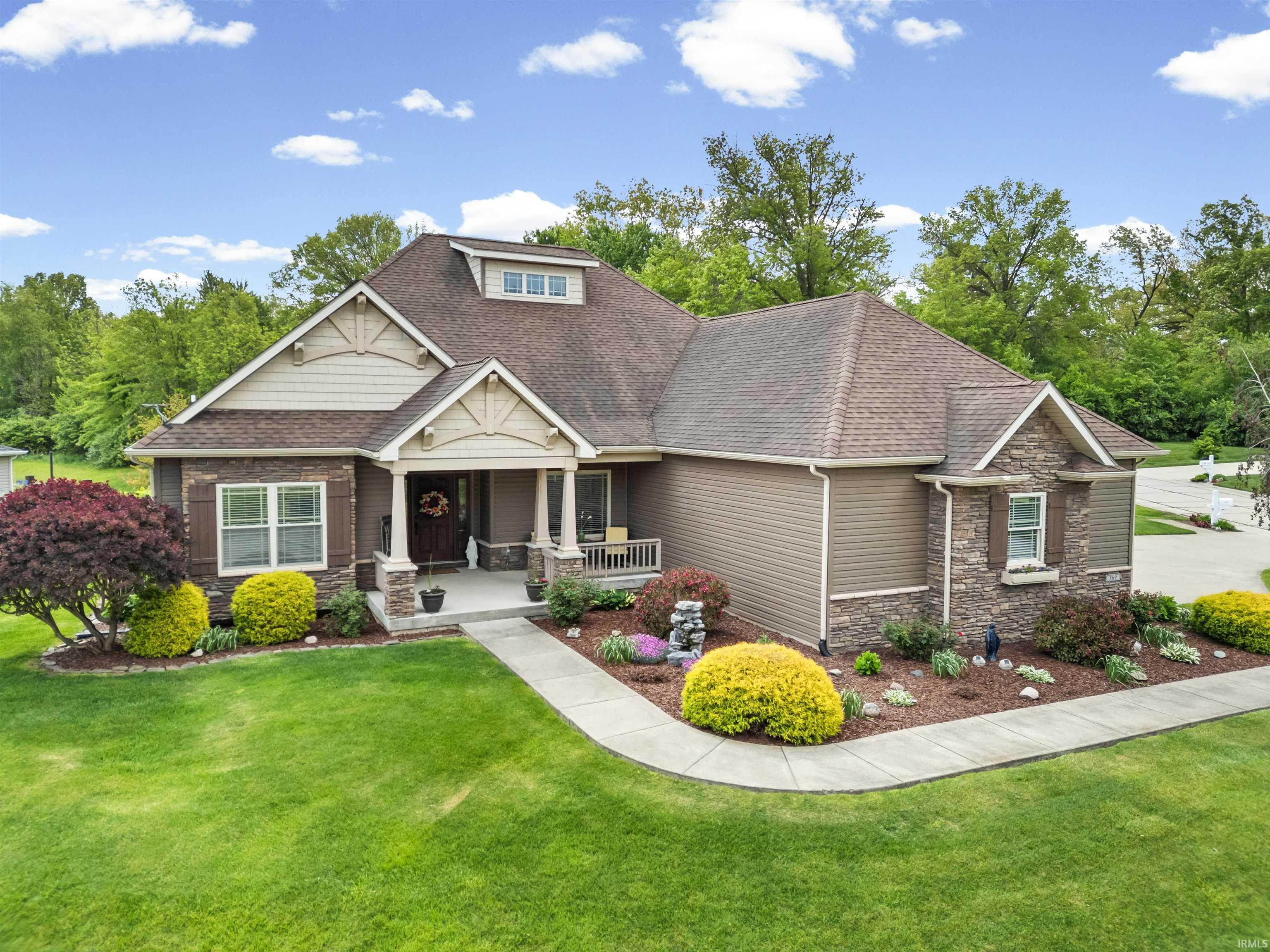 869 Commodores Cir Circle Lafayette IN 47909