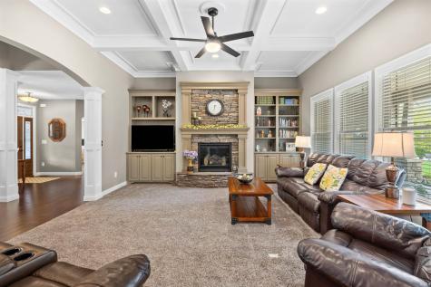 869 Commodores Cir Circle Lafayette IN 47909