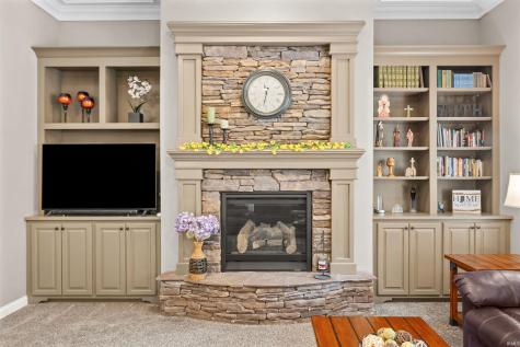869 Commodores Cir Circle Lafayette IN 47909