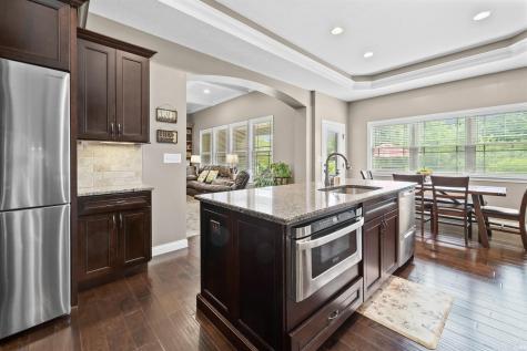 869 Commodores Cir Circle Lafayette IN 47909