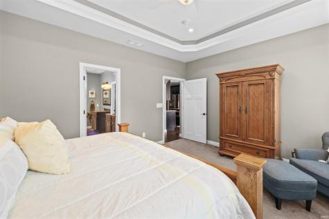 869 Commodores Cir Circle Lafayette IN 47909