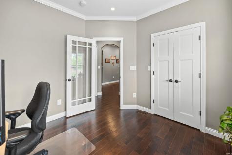 869 Commodores Cir Circle Lafayette IN 47909