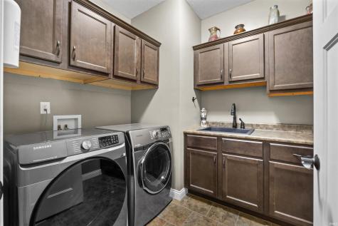 869 Commodores Cir Circle Lafayette IN 47909