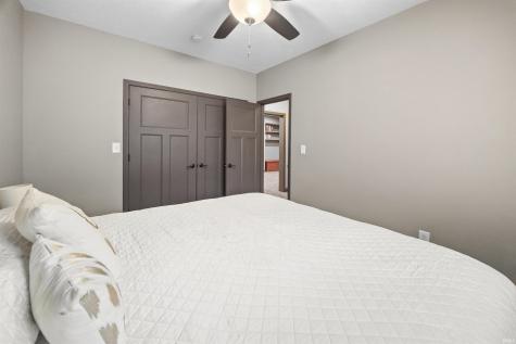 869 Commodores Cir Circle Lafayette IN 47909