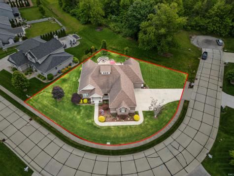 869 Commodores Cir Circle Lafayette IN 47909
