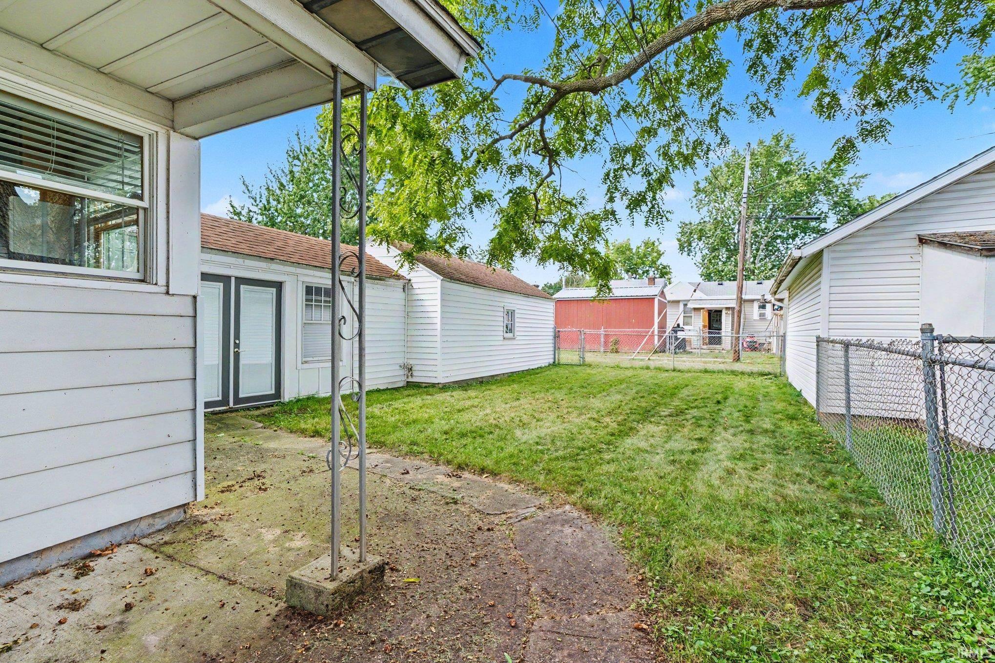 216 W Broadway Street Mishawaka IN 46545