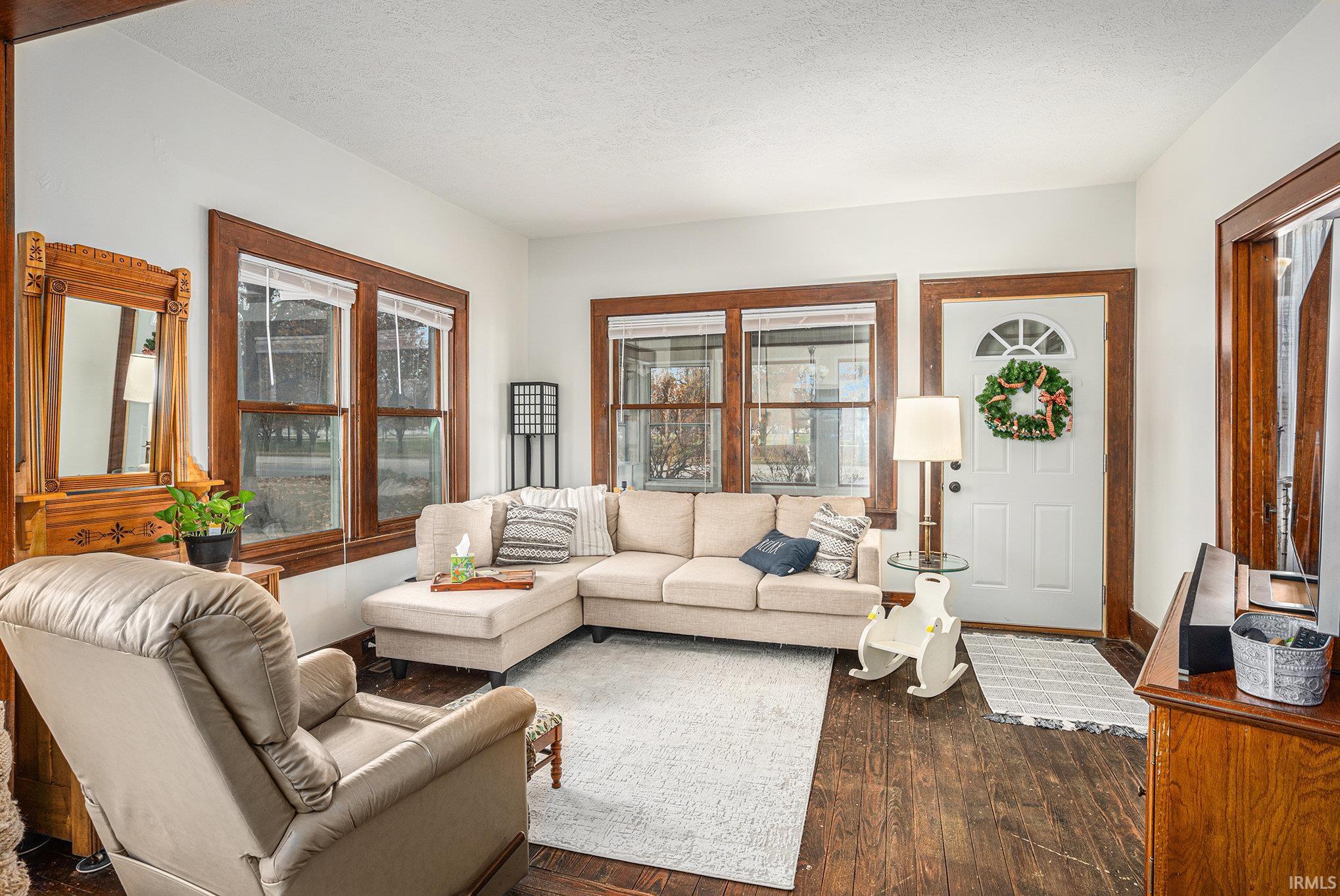 3941 E Lincolnway Mishawaka IN 46544