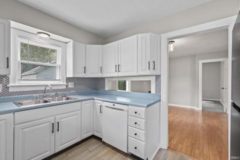 811 E Memorial Drive Muncie IN 47302