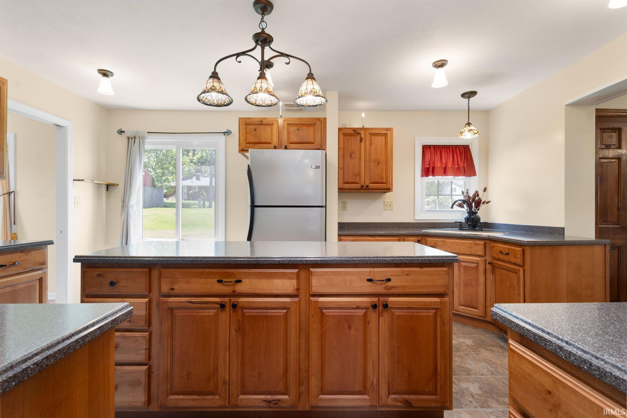5501 Abshire Drive South Bend IN 46614