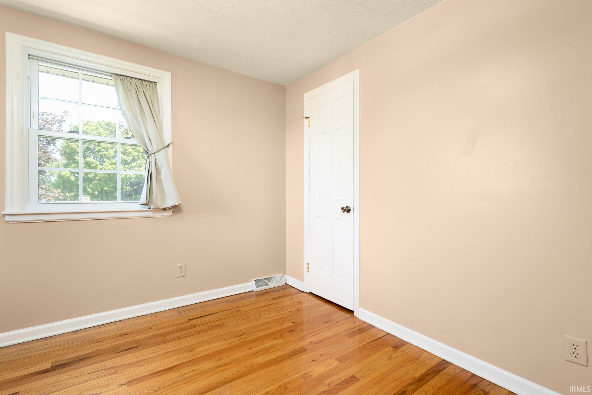 5501 Abshire Drive South Bend IN 46614
