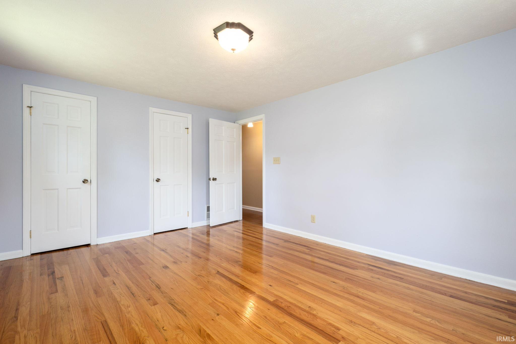 5501 Abshire Drive South Bend IN 46614