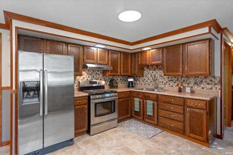 12408 Olive Trail Plymouth IN 46563