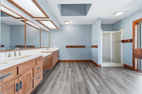2135 N 145 Angola IN 46703