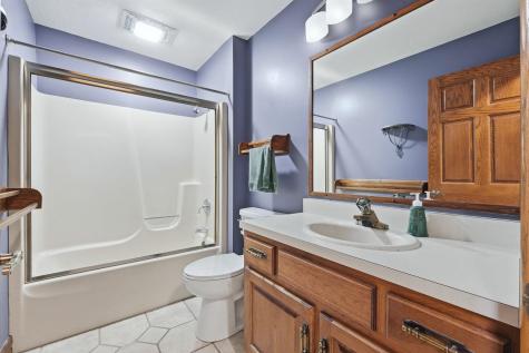 2135 N 145 Angola IN 46703