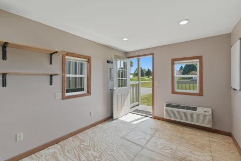 2135 N 145 Angola IN 46703