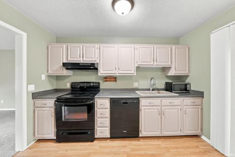 7414 Tipperary Trail Fort Wayne IN 46815
