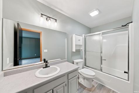 7414 Tipperary Trail Fort Wayne IN 46815