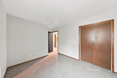7414 Tipperary Trail Fort Wayne IN 46815
