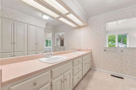 1011 Midway Drive Auburn IN 46706