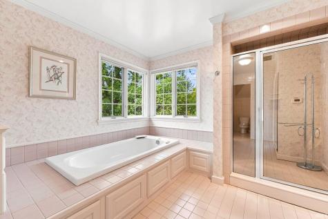 1011 Midway Drive Auburn IN 46706