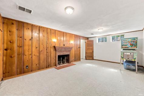 1011 Midway Drive Auburn IN 46706