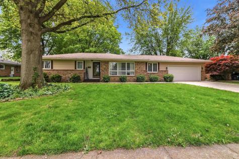 216 Walnut Drive Gas City IN 46933