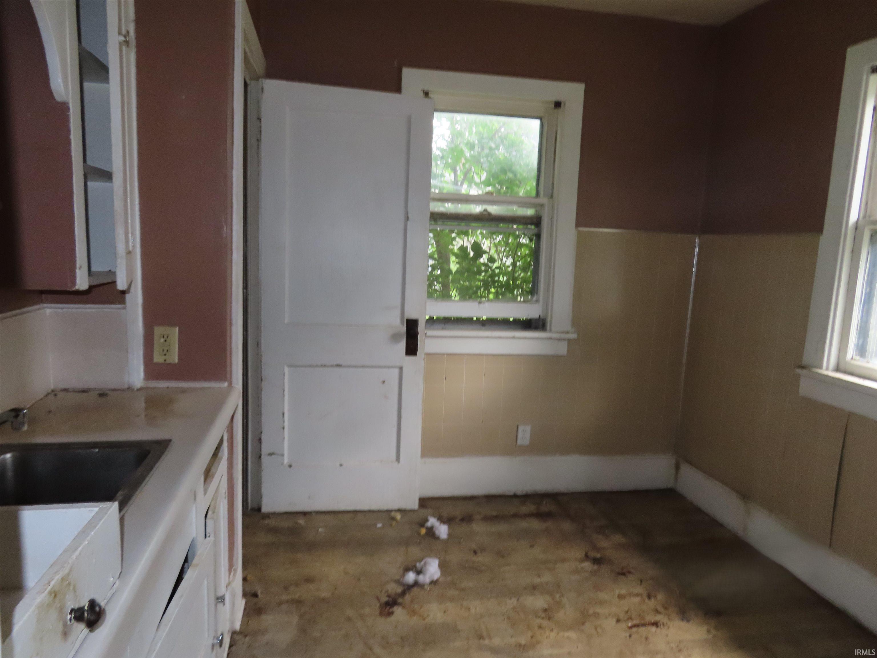 1624 E Fox Street South Bend IN 46613