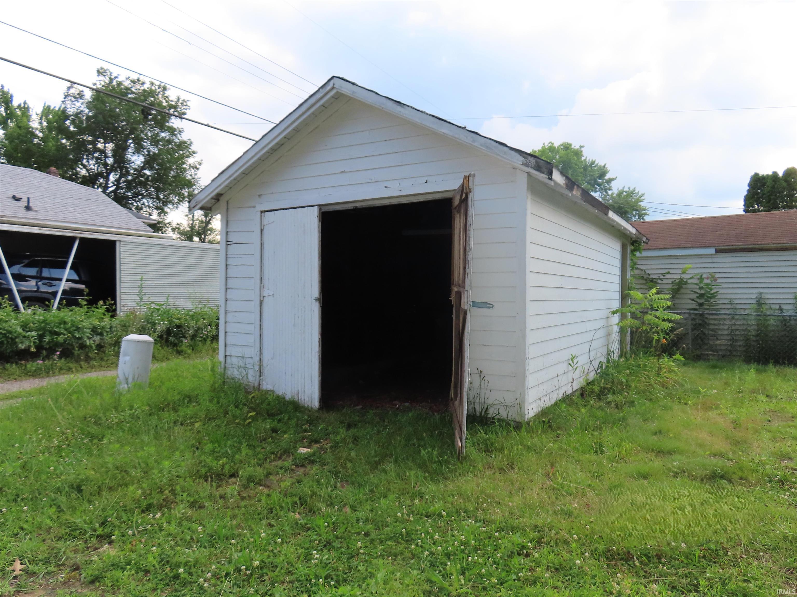 1624 E Fox Street South Bend IN 46613