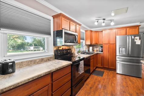 5608 S Delmar Road Marion IN 46953
