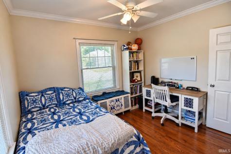 2113 E Chandler Avenue Evansville IN 47714