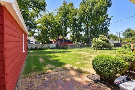2113 E Chandler Avenue Evansville IN 47714