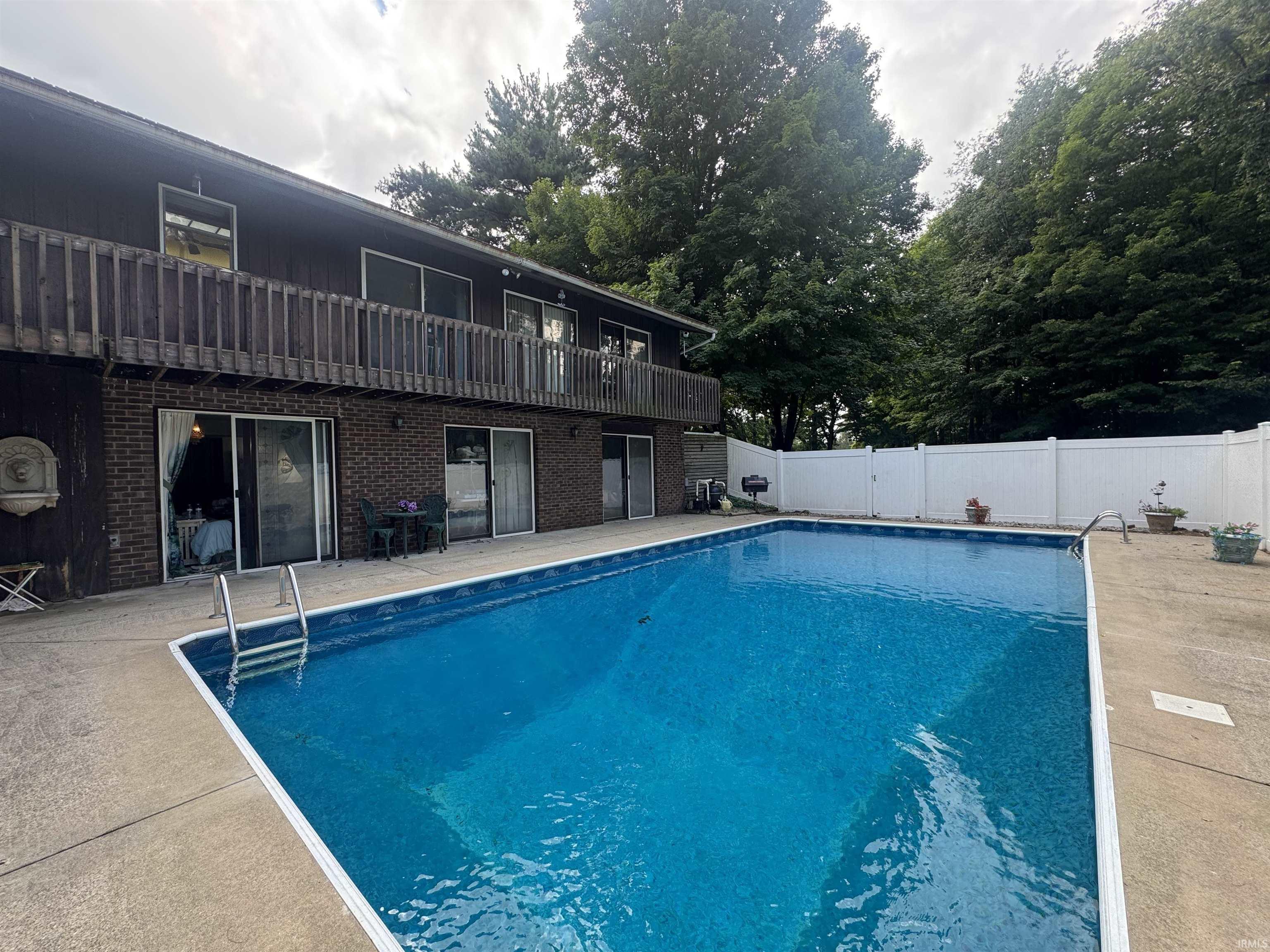 17103 County Road 8 Road Bristol IN 46507