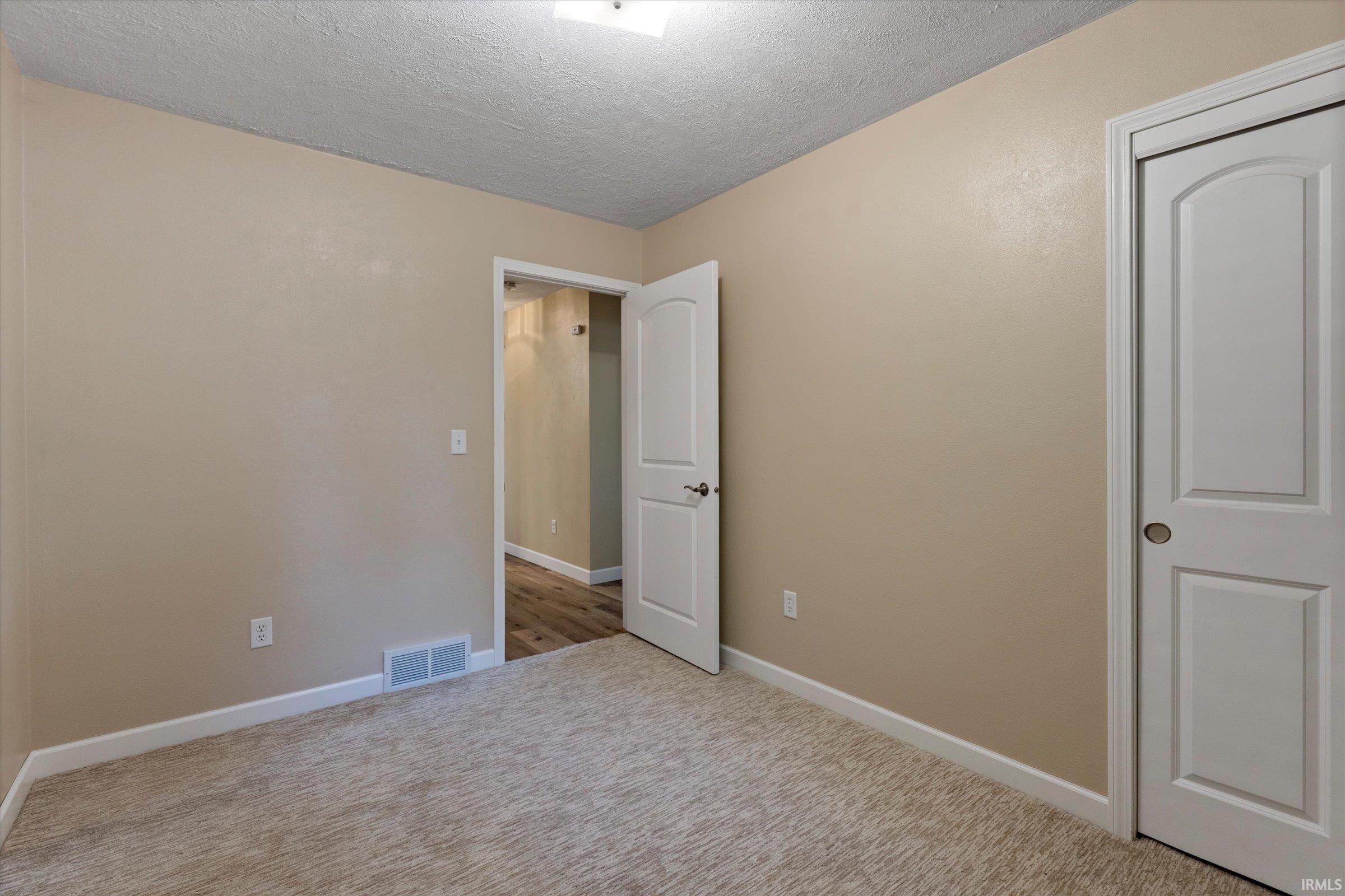 53097 Old Farm Road Elkhart IN 46514