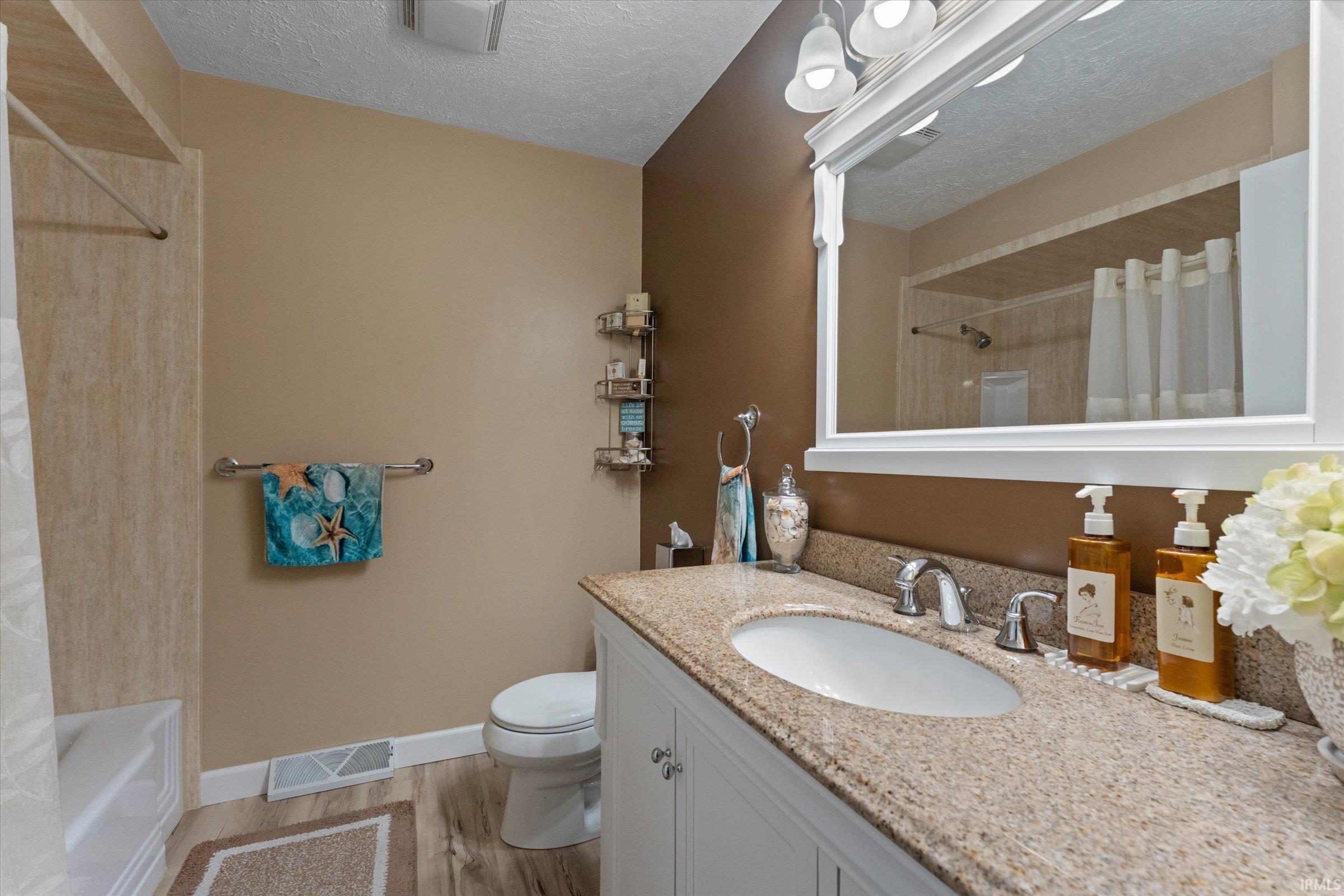 53097 Old Farm Road Elkhart IN 46514