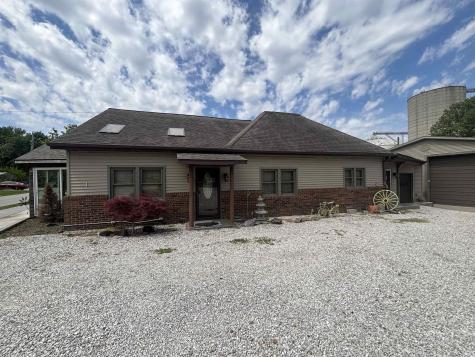 100 E 16th Street Vincennes IN 47591