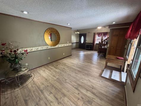 100 E 16th Street Vincennes IN 47591