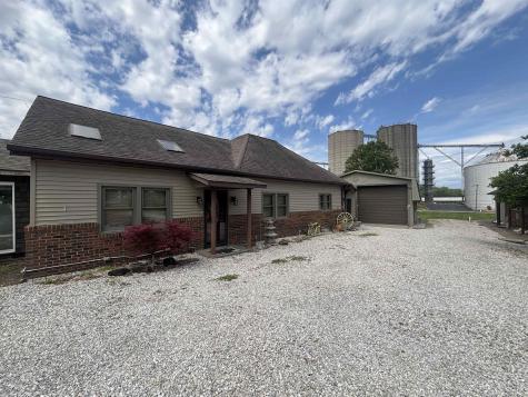 100 E 16th Street Vincennes IN 47591